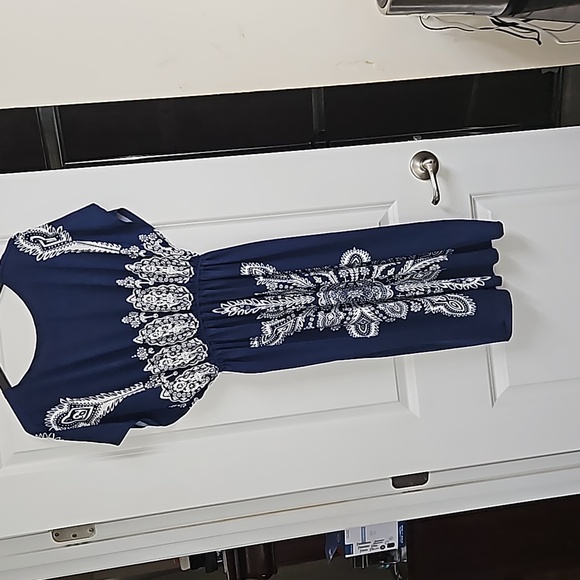 RELAXX NAVY BLUE AND IVORY BEACH COVER DRESS - Picture 2 of 3